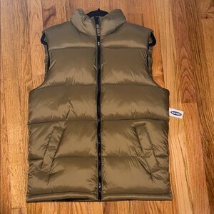 Old Navy Men's Olive Green Quilted Puffer Vest